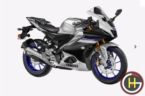 YAMAHA R15